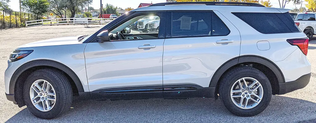 2026 Ford Explorer - $42,432