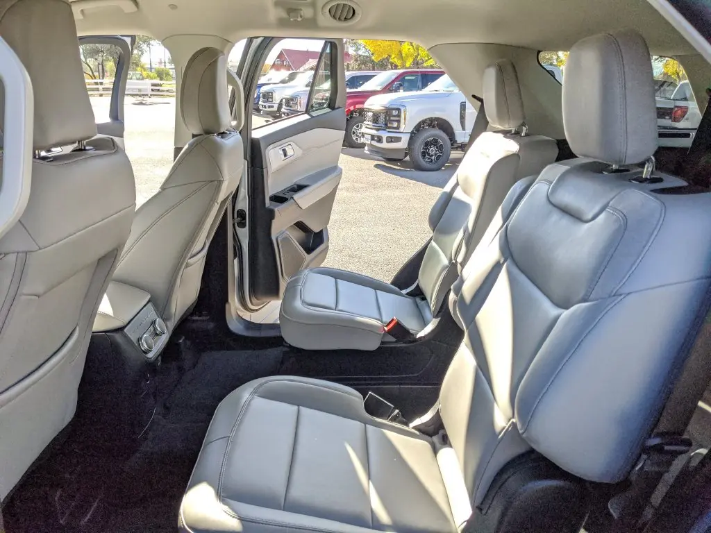 2026 Ford Explorer - $42,432