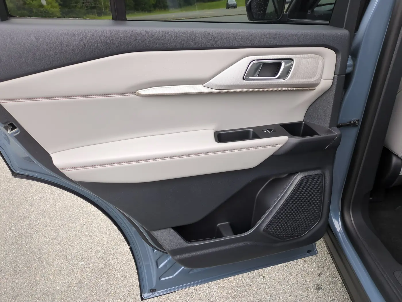 2026 Ford Explorer - $39,367