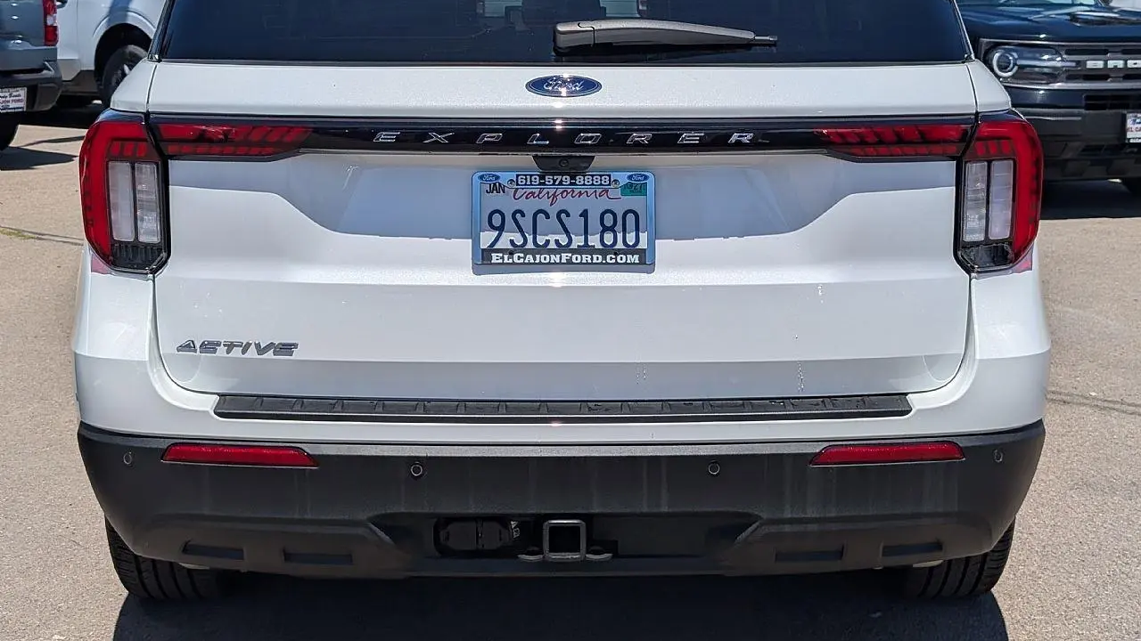 2025 Ford Explorer Active