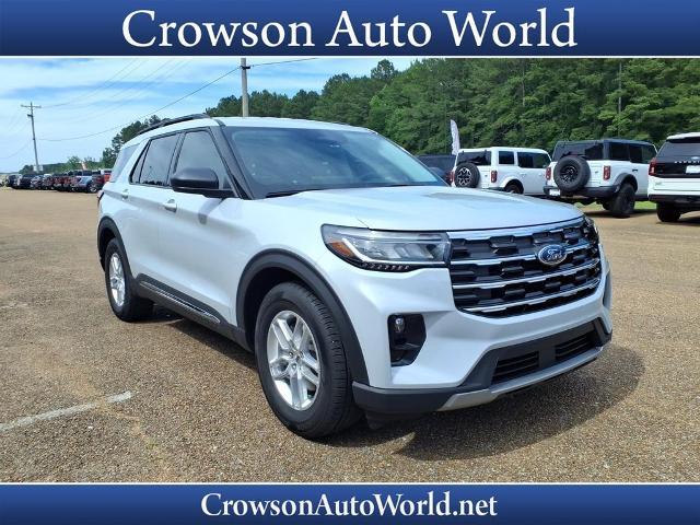 2025 Ford Explorer - $39,999