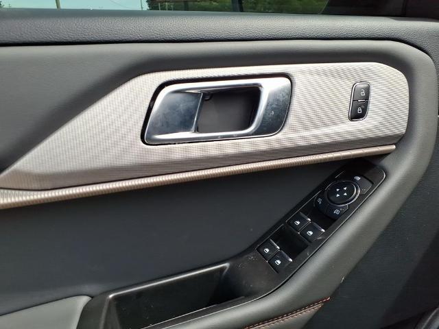 2025 Ford Explorer - $39,999