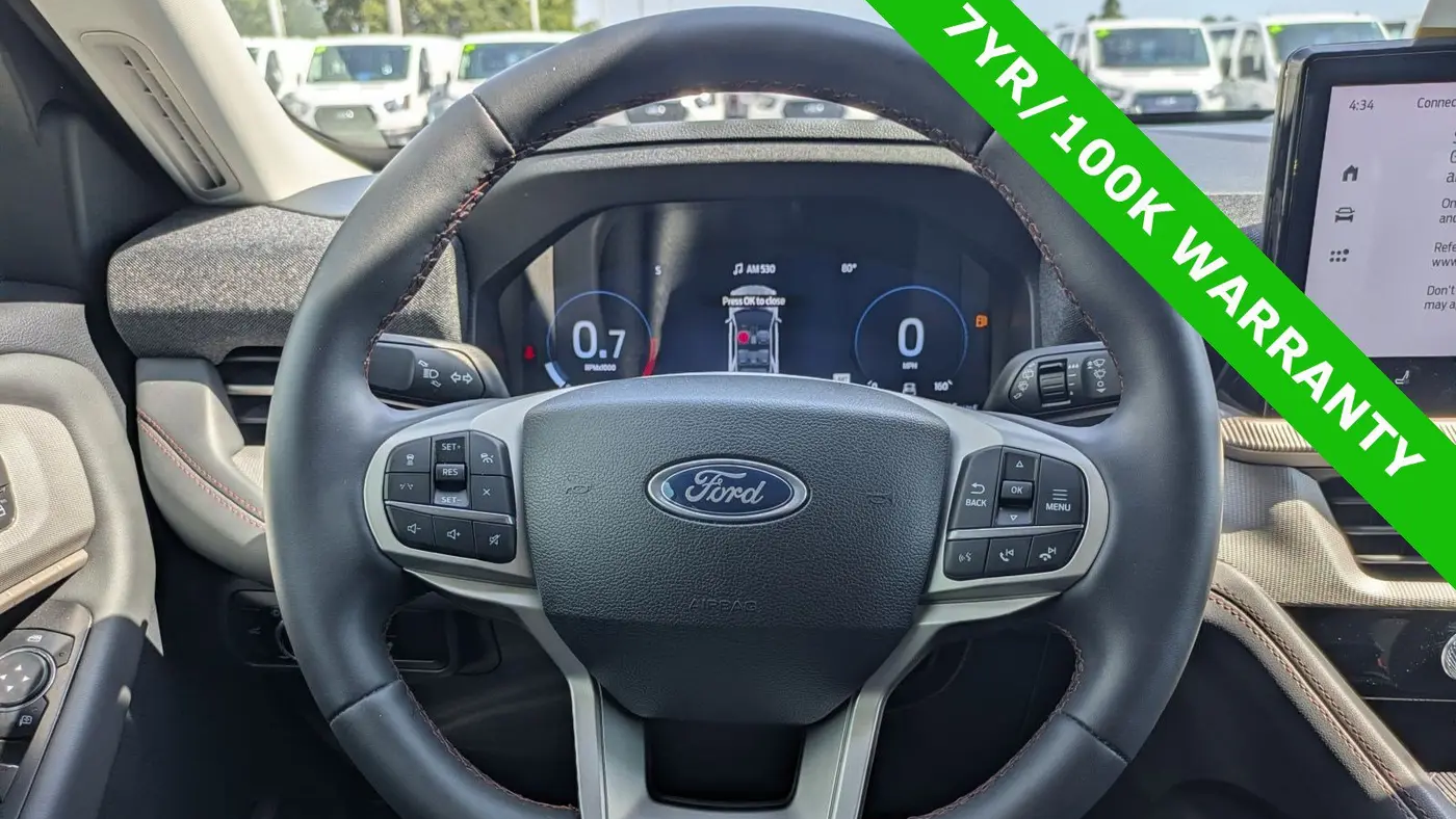 2025 Ford Explorer Active