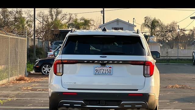 2025 Ford Explorer Active