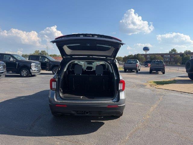 2025 Ford Explorer - $34,988