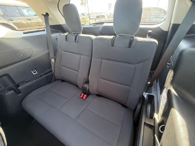 2025 Ford Explorer - $34,988