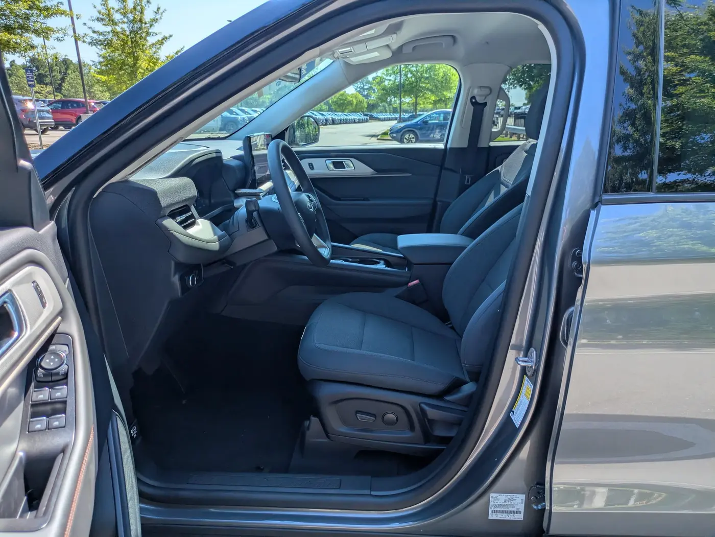 2026 Ford Explorer - $37,545