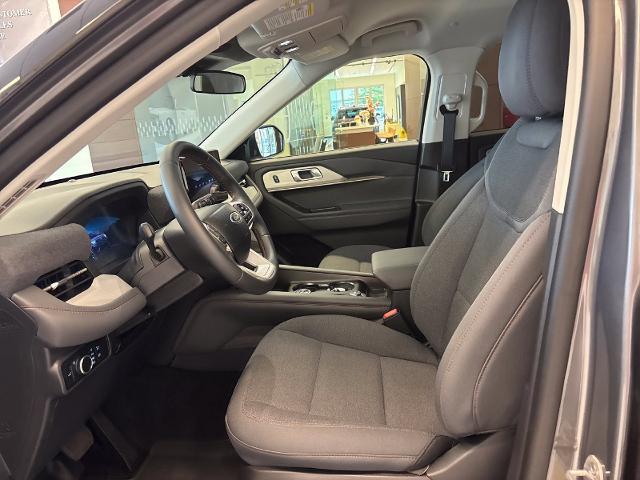 2026 Ford Explorer - $36,880