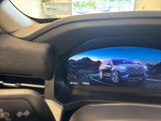 2026 Ford Explorer - $36,880