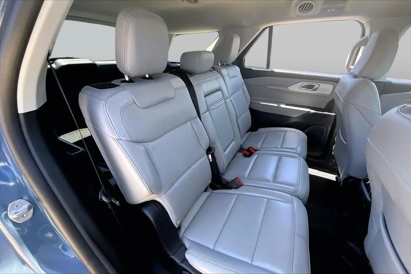 2026 Ford Explorer - $38,638