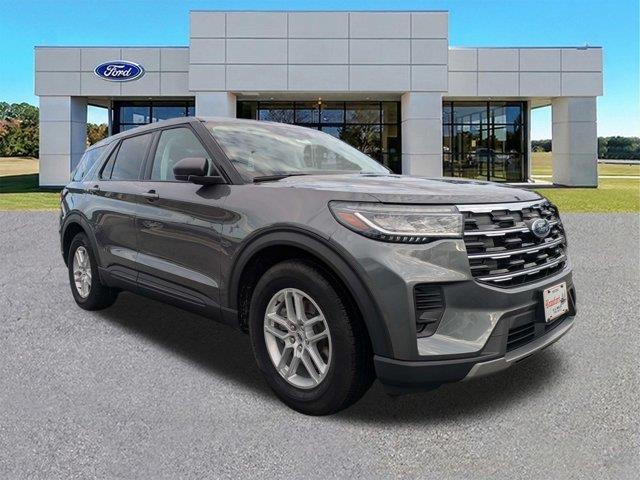 2026 Ford Explorer - $38,999