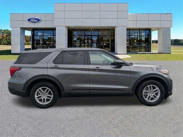 2026 Ford Explorer - $38,999