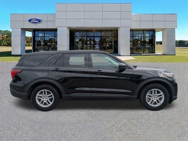 2026 Ford Explorer - $38,999