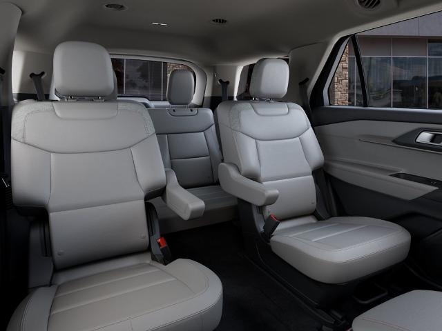 2027 Ford Explorer - $43,180