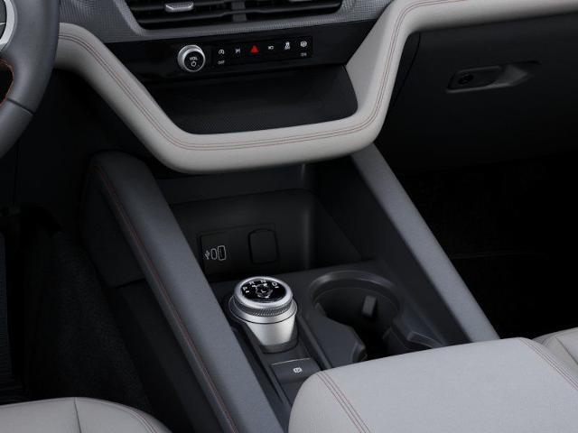 2027 Ford Explorer - $43,180