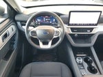 2025 Explorer Thumbnail 15