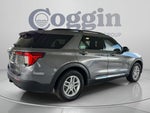 2025 Explorer Thumbnail 5