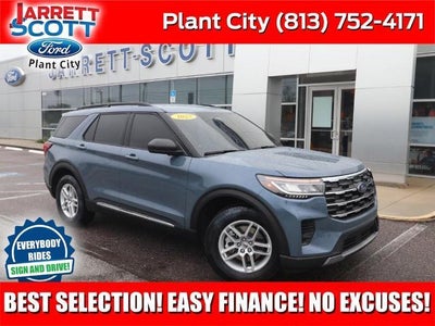 2025 Ford Explorer Active 4DR SUV