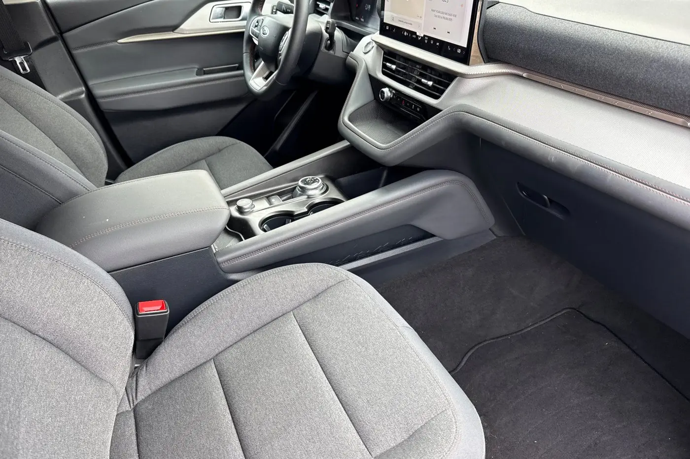2026 Ford Explorer - $36,670