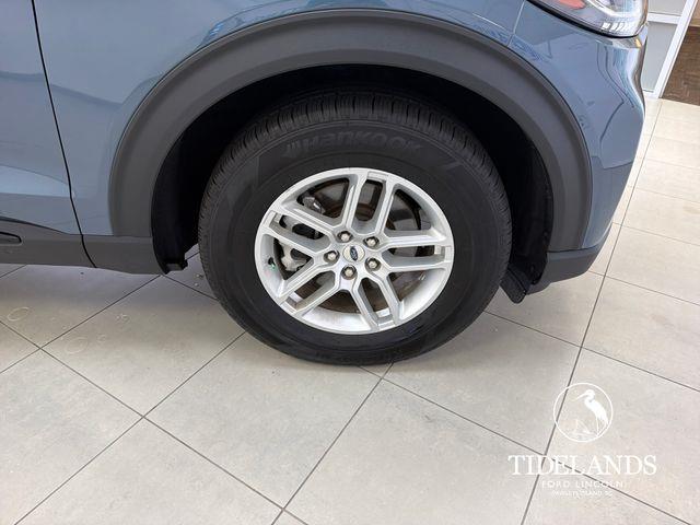 2026 Ford Explorer - $37,400