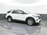 2025 Explorer Thumbnail 15