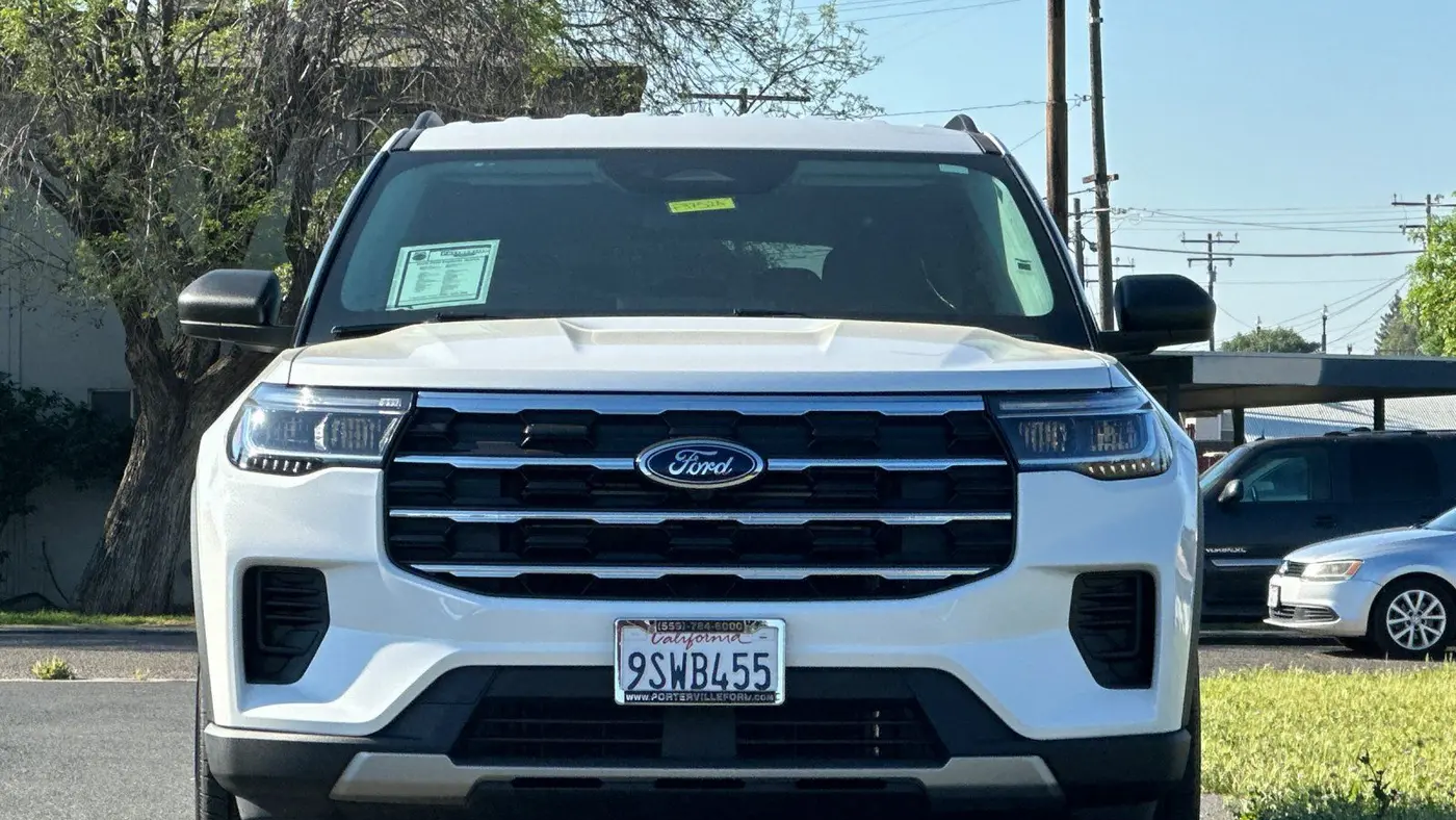 2025 Ford Explorer Active