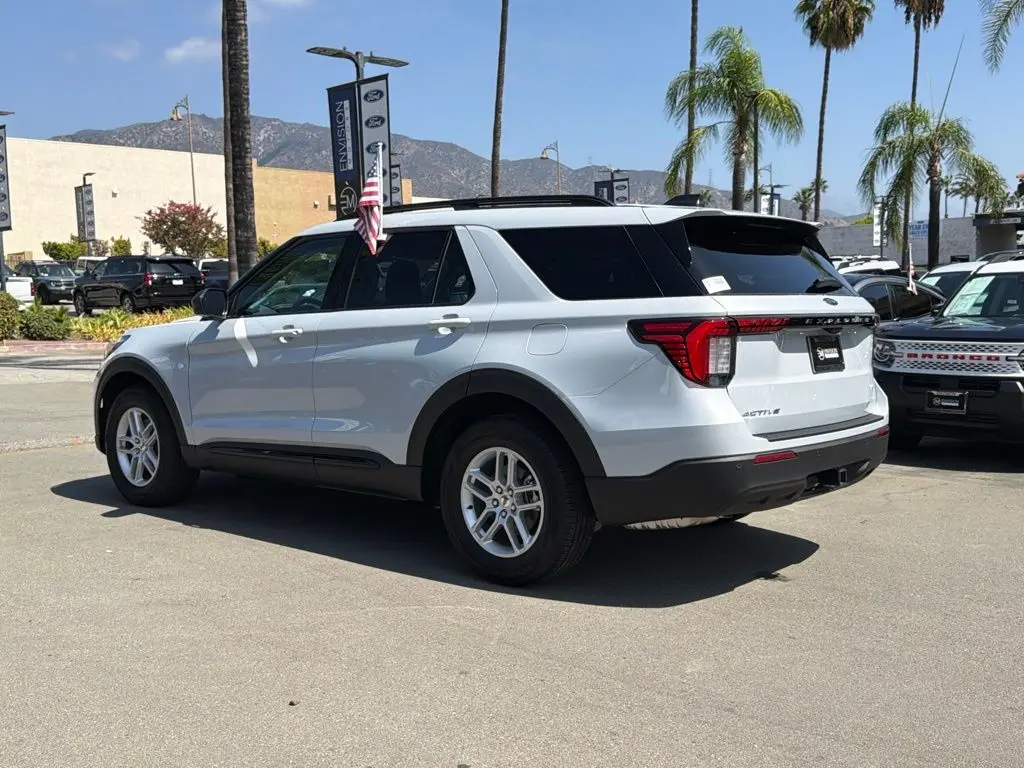2026 Ford Explorer - $40,998