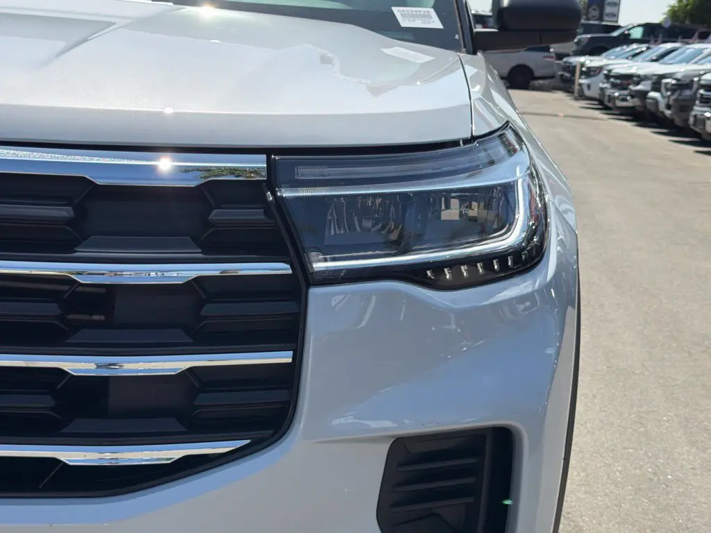 2026 Ford Explorer - $40,998