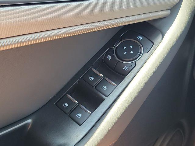 2026 Ford Explorer - $39,988