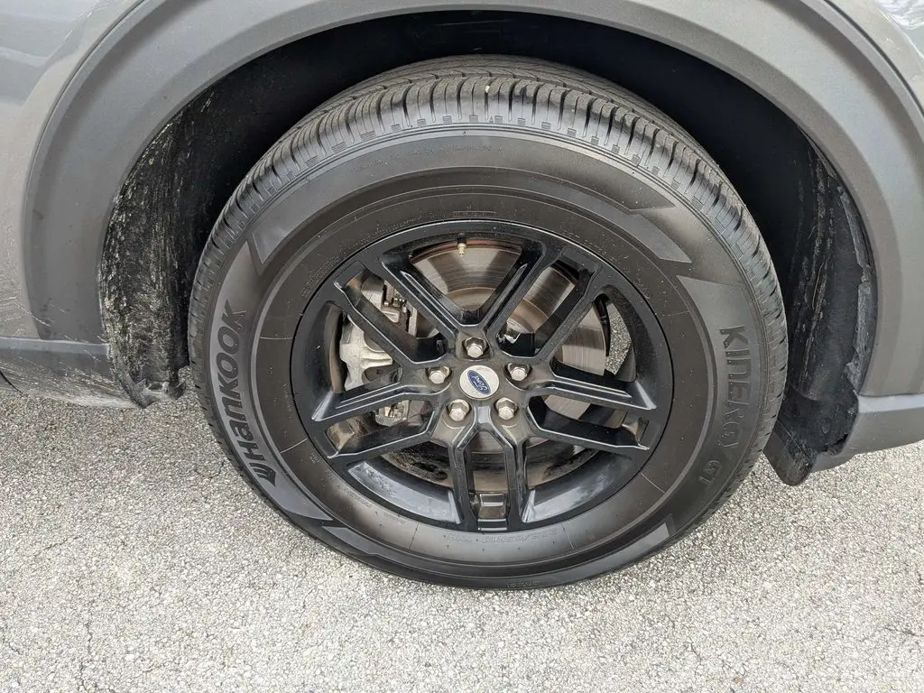 2026 Ford Explorer - $36,900