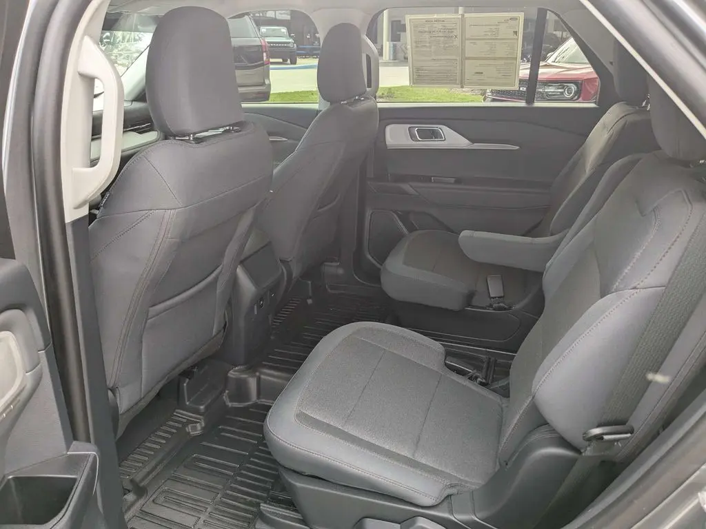 2026 Ford Explorer - $36,900