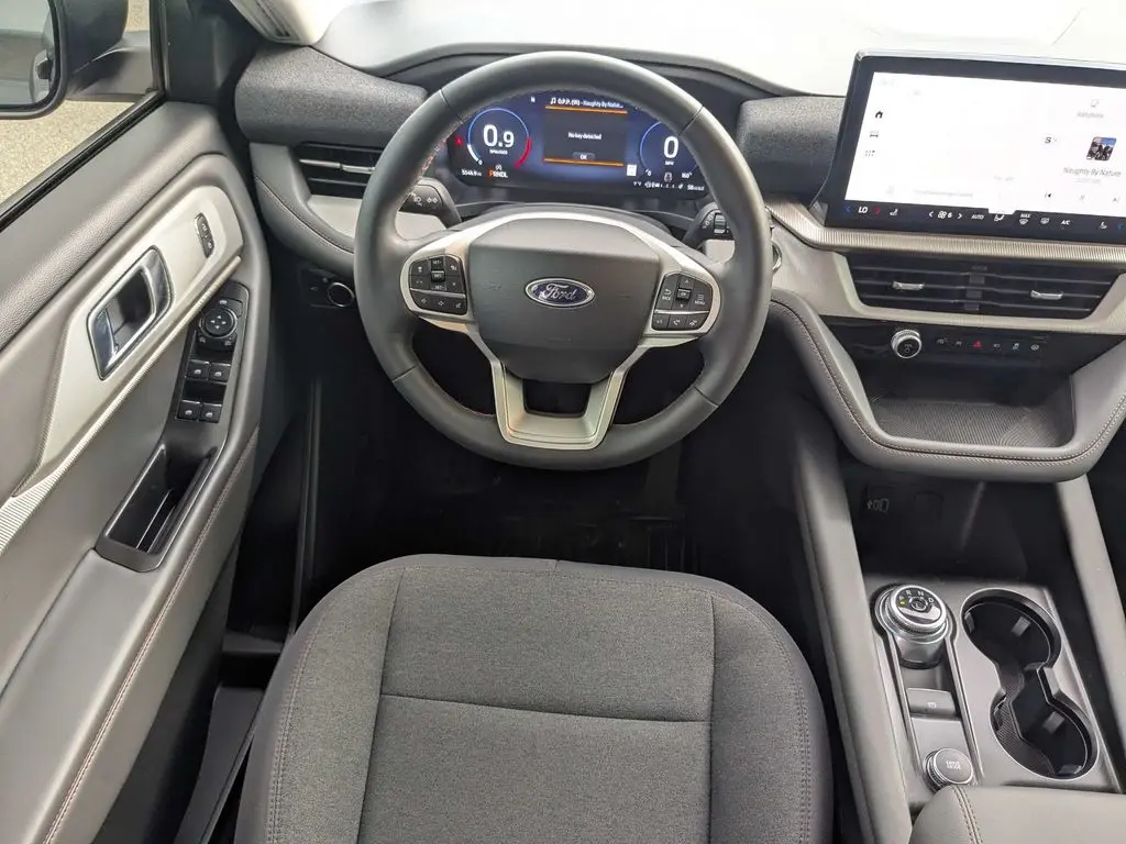 2026 Ford Explorer - $36,900