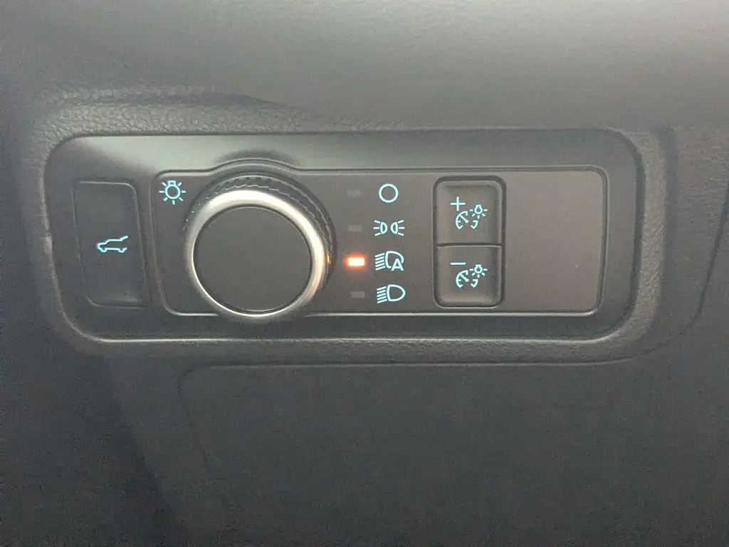 2026 Ford Explorer - $36,900