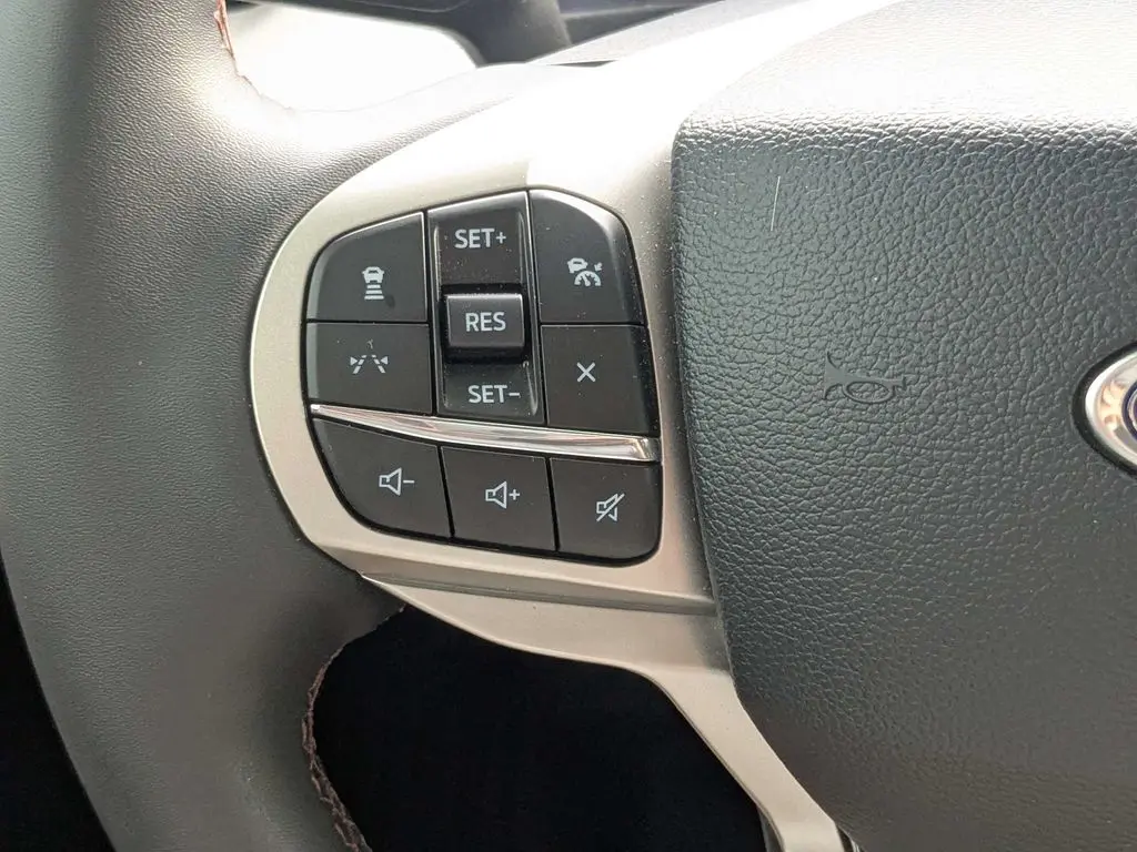2026 Ford Explorer - $36,900