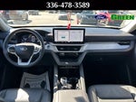 2025 Explorer Thumbnail 17