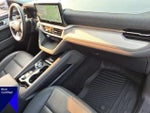 2025 Explorer Thumbnail 37