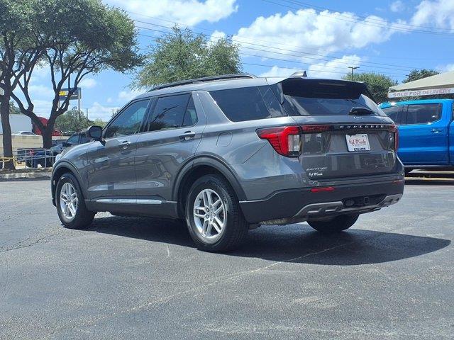 2025 Ford Explorer - $28,995