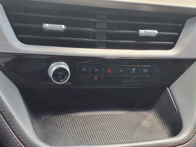 2025 Ford Explorer - $28,995