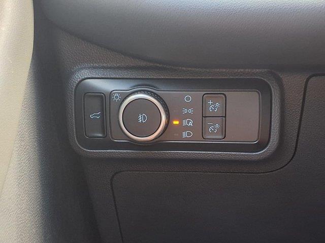 2025 Ford Explorer - $28,995