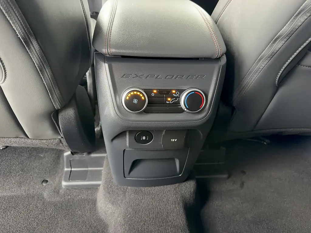 2025 Ford Explorer - $38,995