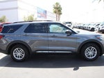 2025 Explorer Thumbnail 10