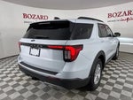 2025 Explorer Thumbnail 7