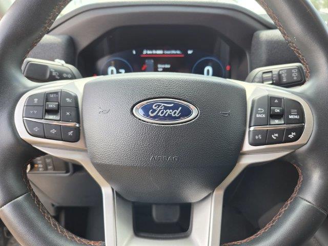 2025 Ford Explorer - $32,500