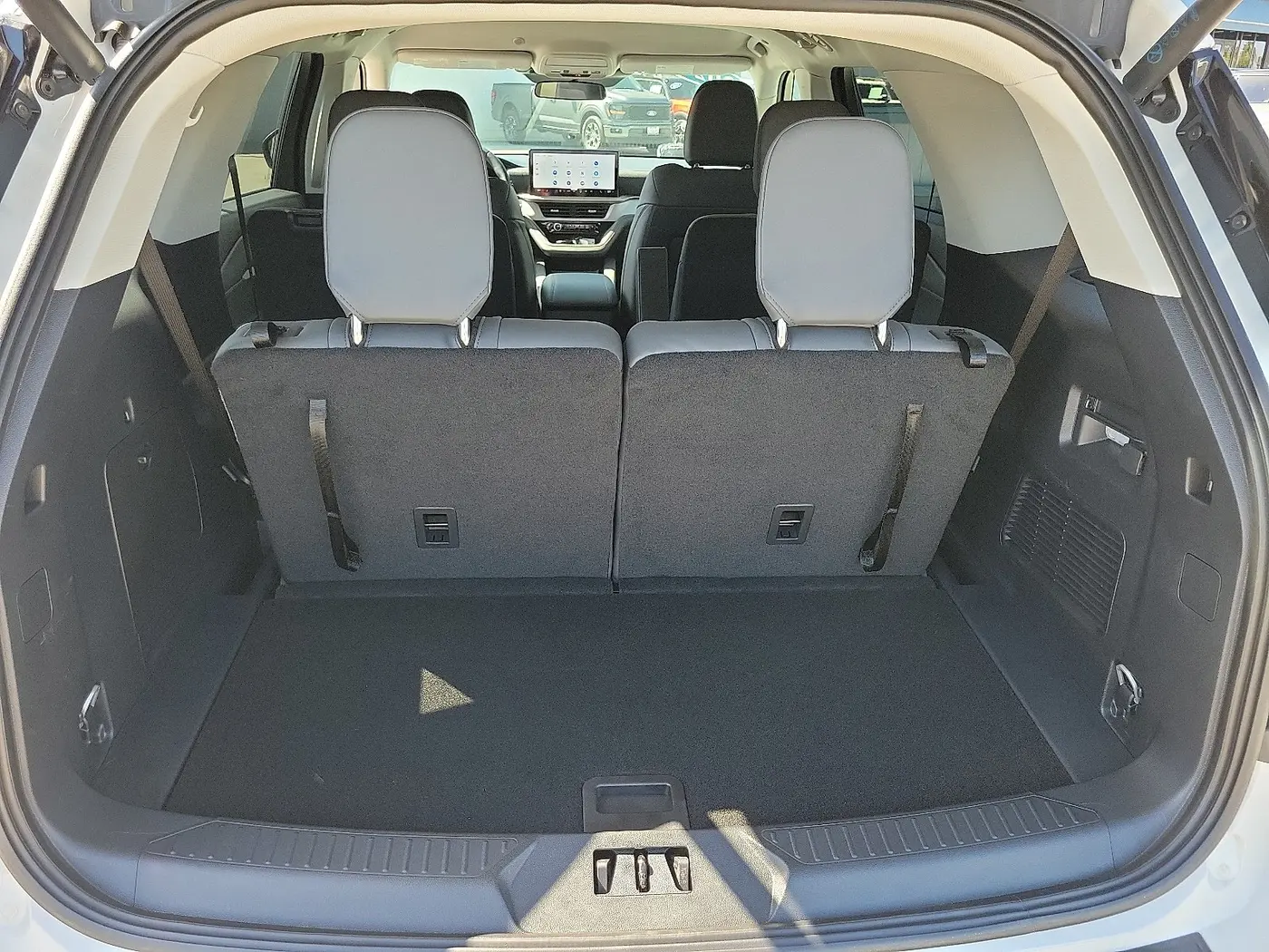 2026 Ford Explorer - $46,390