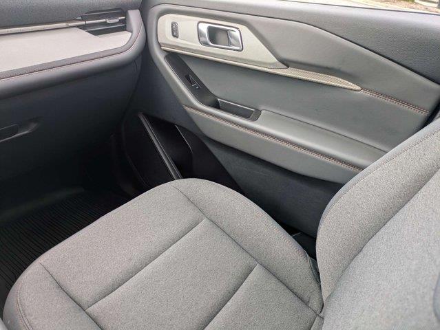 2026 Ford Explorer - $38,999