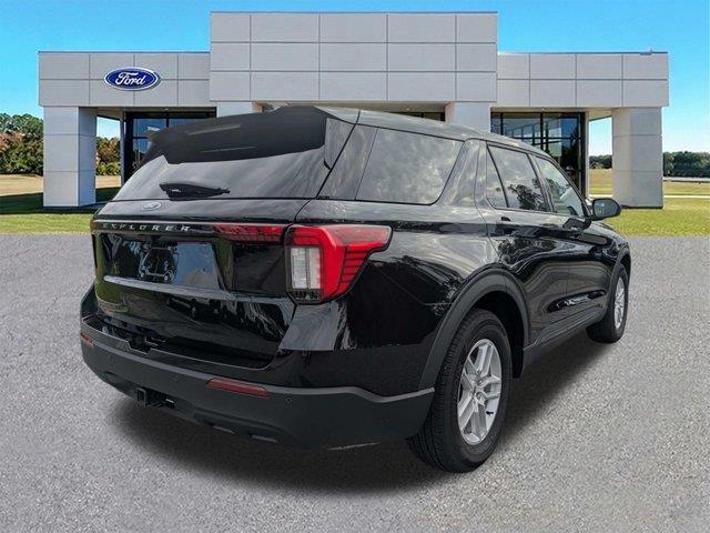 2026 Ford Explorer - $38,990