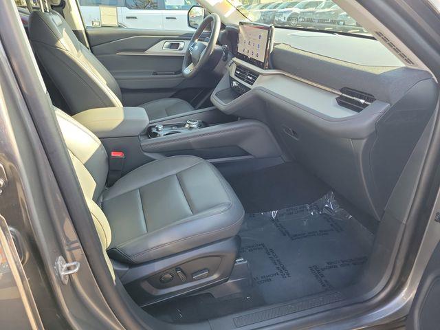 2026 Ford Explorer - $37,888