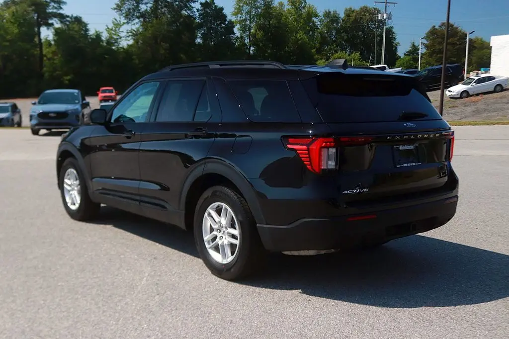 2026 Ford Explorer - $37,127