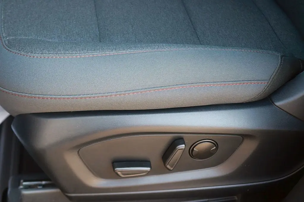 2026 Ford Explorer - $37,127