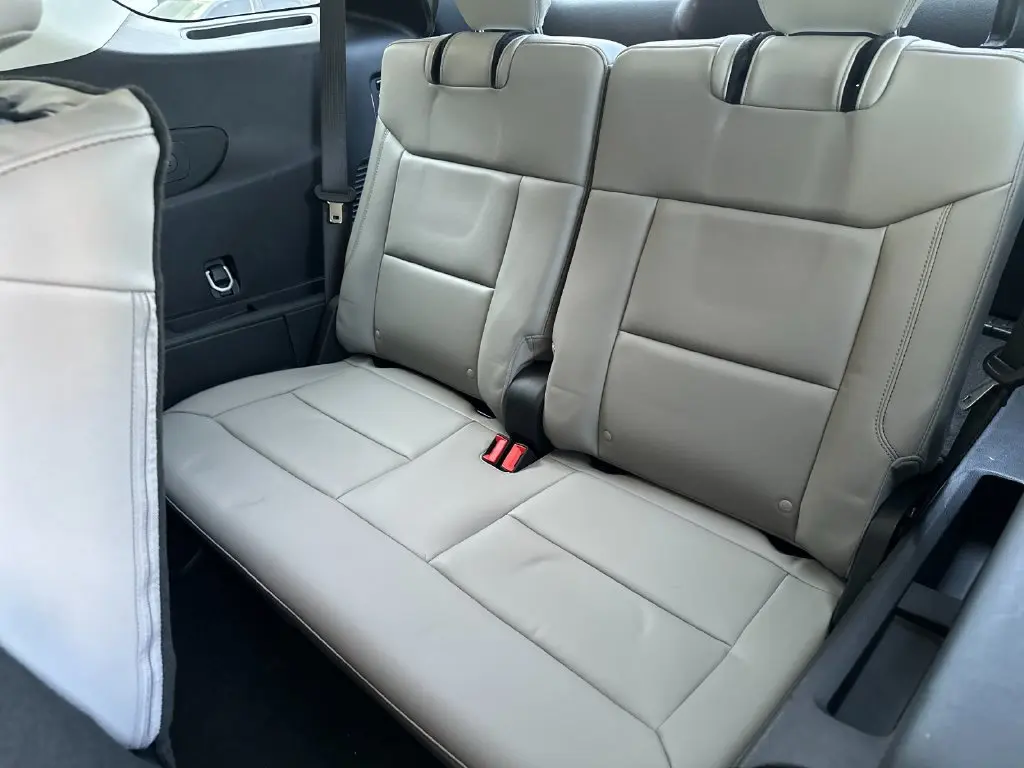 2026 Ford Explorer - $33,991